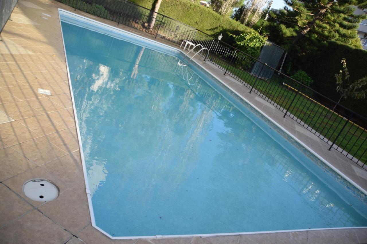 Raise Cosy Studio With Pool In リマソール エクステリア 写真